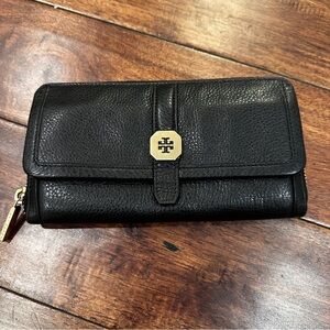 Tory Burch Carson Full Zip Continental Clutch leather Wallet - Black/Gold